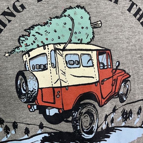 Old Navy “Dashing Through The Snow” Heather Gray Tee Shirt - Picture 13 of 16